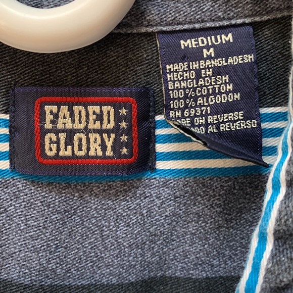 Vintage Faded Glory Striped Blue Button Up - Picture 7 of 7